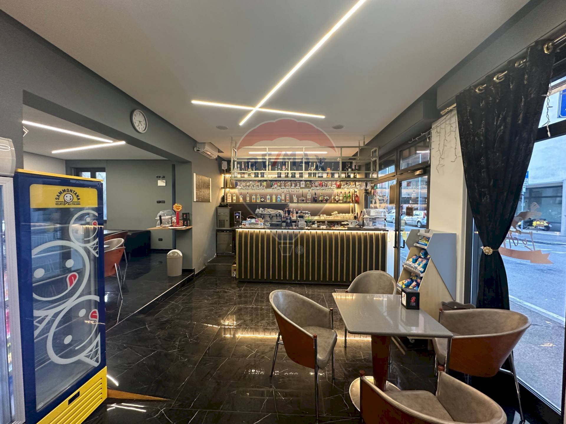 Bar - Tabacchi - Ricevitoria Via Dei Carpinoni, Bergamo (zona Canovine) - foto 2