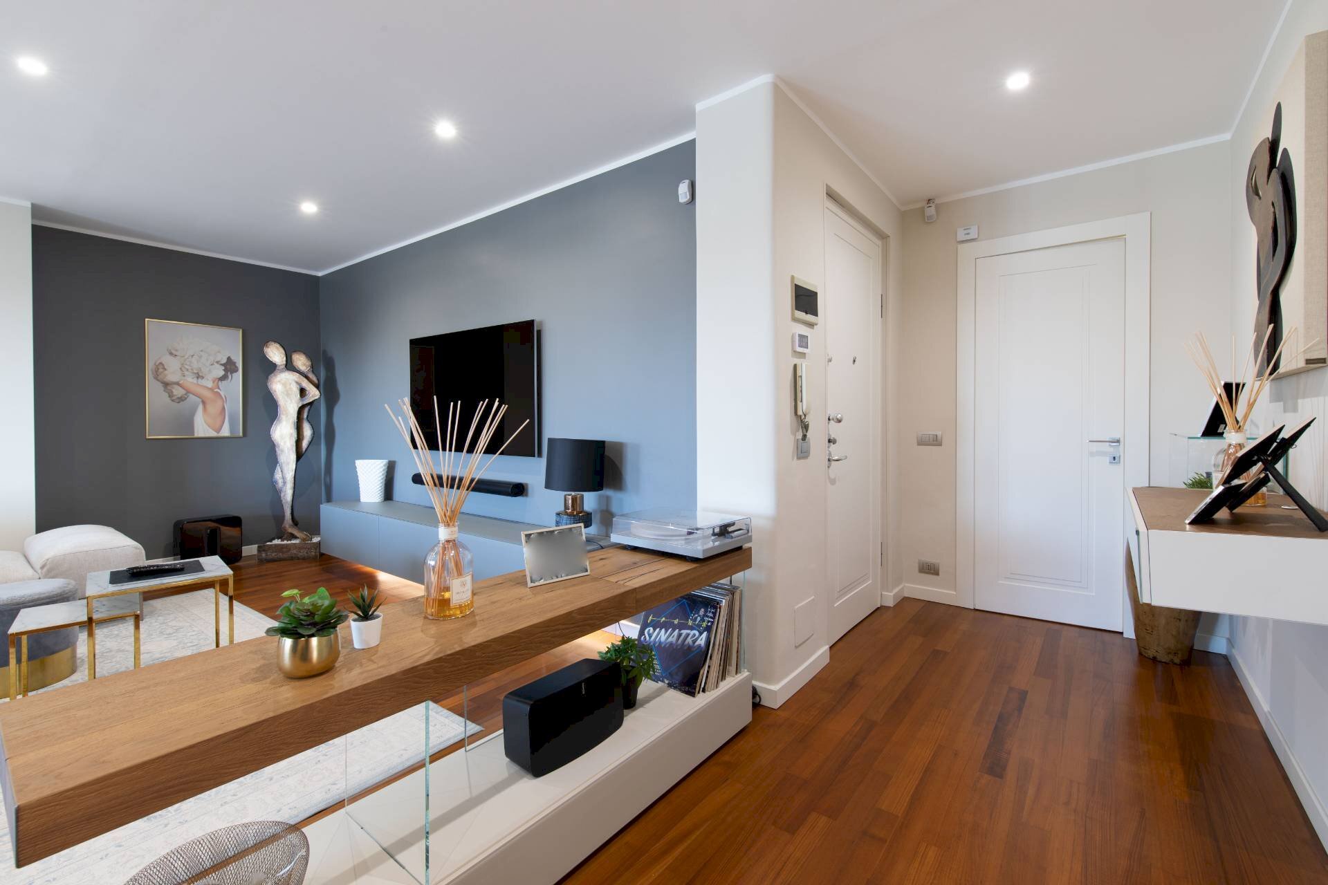 Apartment Via Monte Albergian, Vinovo - photo 2