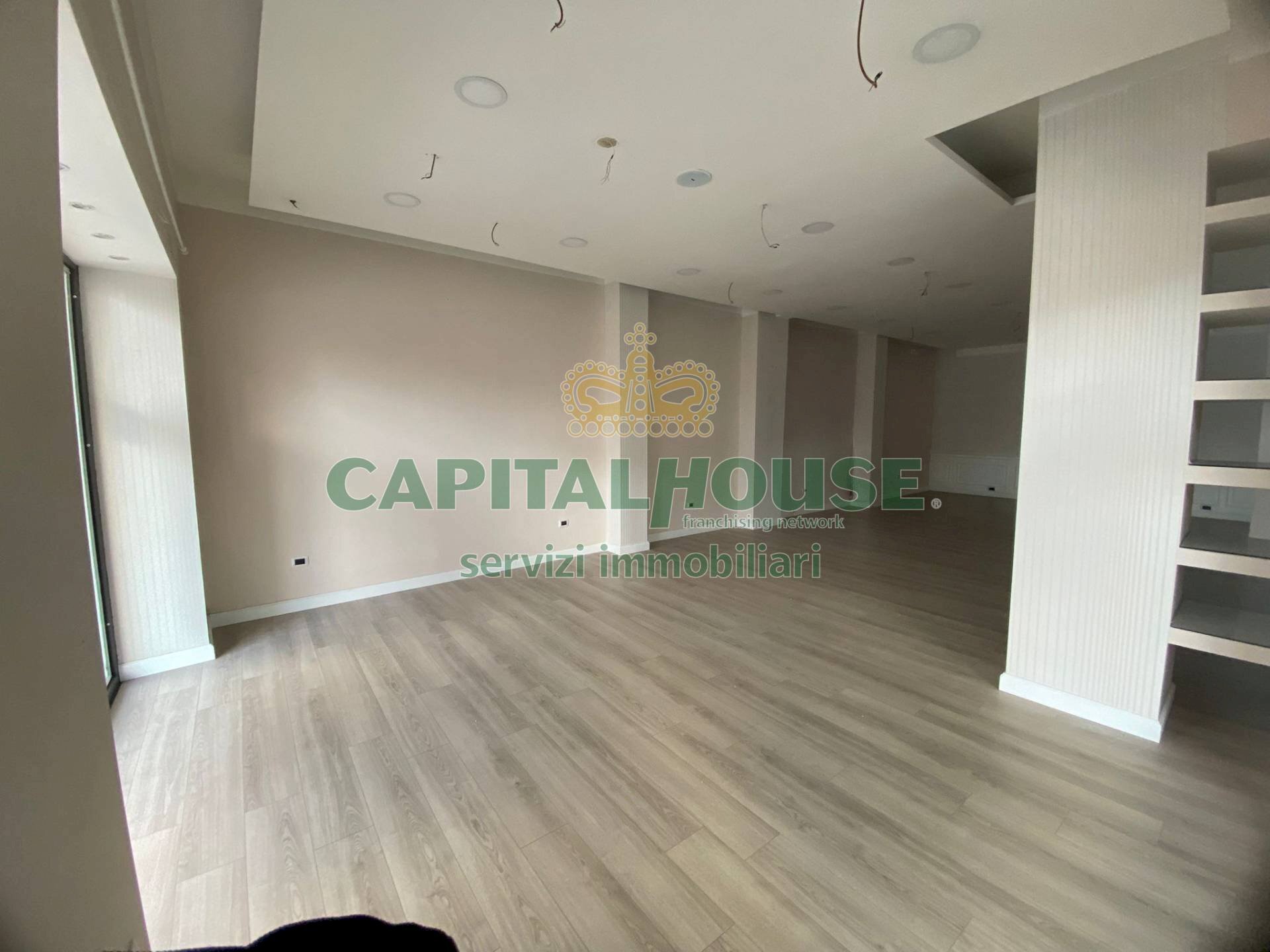 Commercial Premises Saviano - photo 1
