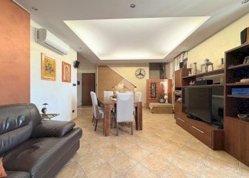 Quadrilocale Via Pirandello, La Loggia - foto 6