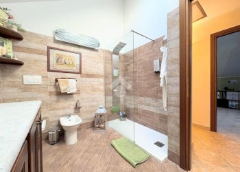 Quadrilocale Via Pirandello, La Loggia - foto 32