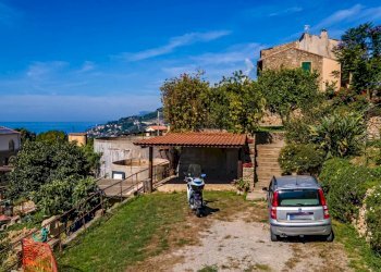 Independent house Località Ville Superiori, Ventimiglia - photo 24