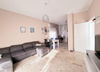 Quadrilocale Via milano, Diano Marina - foto 3