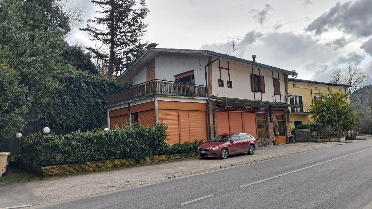 Casa indipendente Dovadola - foto 1