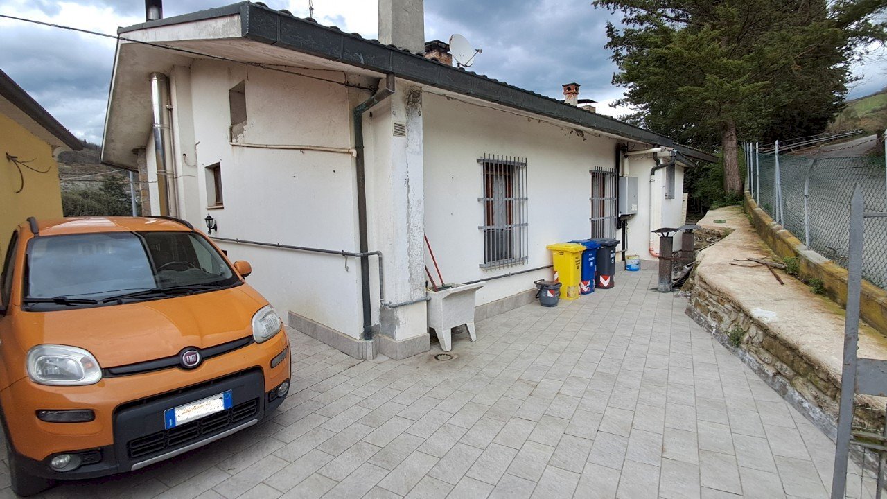 Casa indipendente Dovadola - foto 2