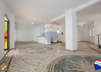 Loft Via Del Tritone, 4 
 Sturla, Genova (zona Sturla) - foto 2