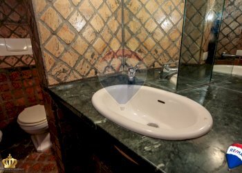 Loft Via Del Tritone, 4 
 Sturla, Genova (zona Sturla) - foto 13