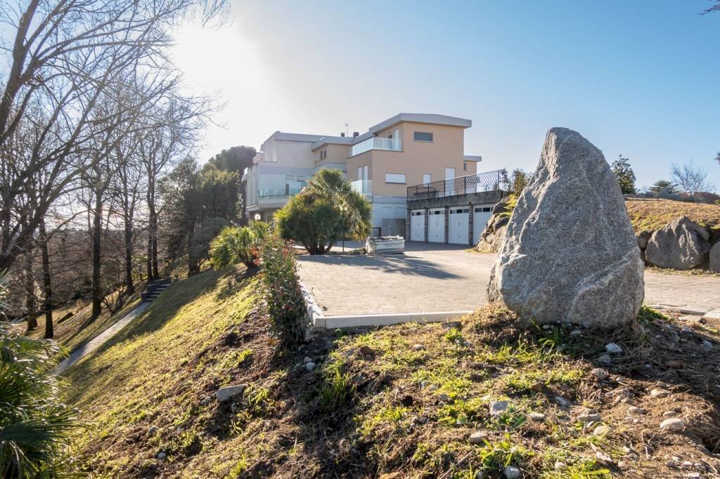 Villa Montevecchia - foto 1