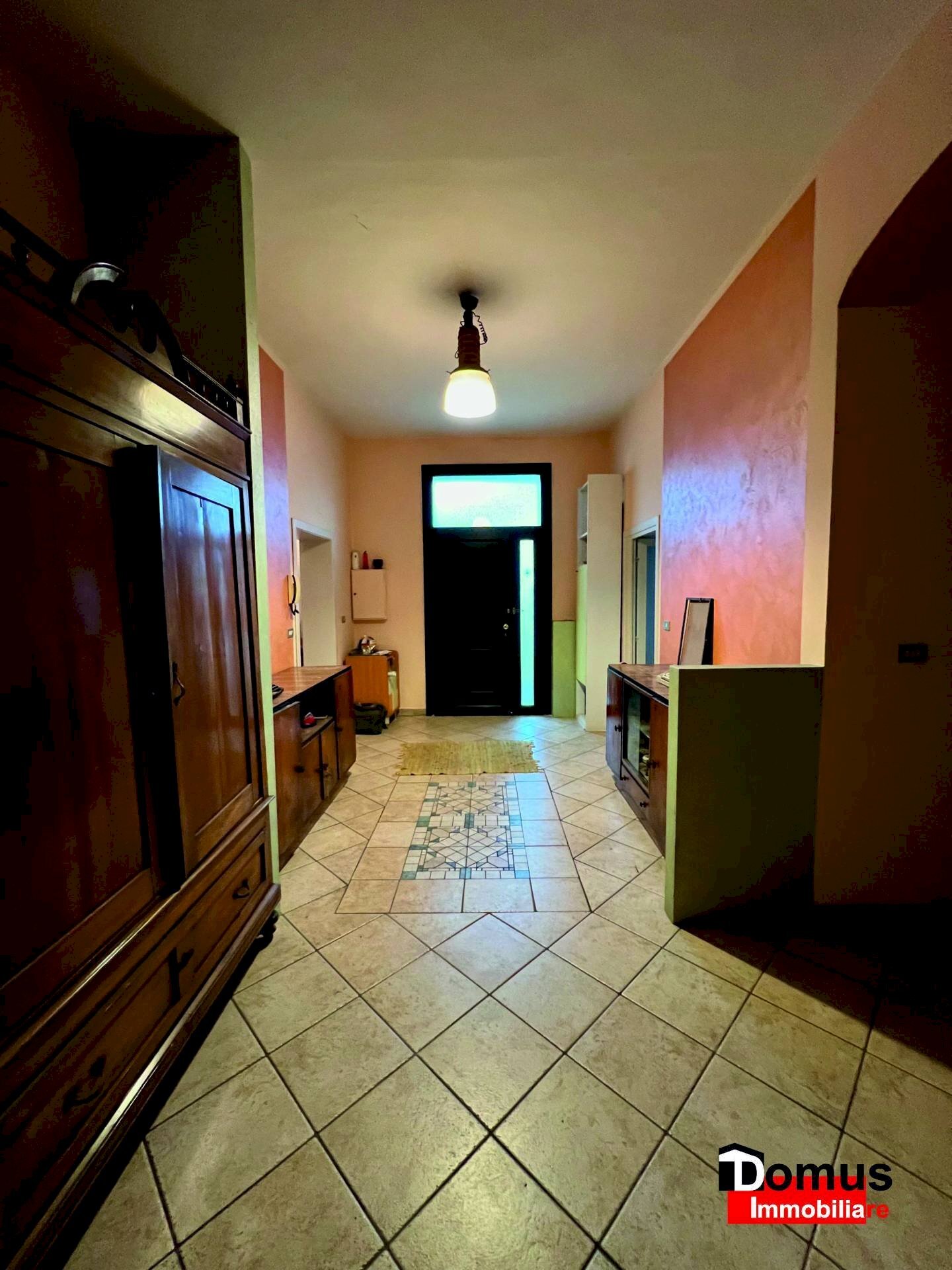 Independent house Ferrara - photo 1