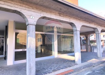 Negozio Costa Volpino - foto 3