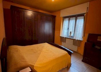 Camera da letto - Trilocale via Achille Grandi, Pinerolo - foto 12