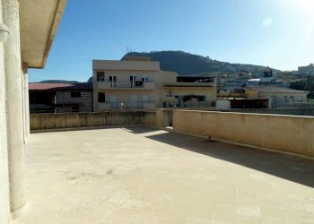 Terrazzo - Negozio via Per Pietralonga, 1, Alcamo - foto 5