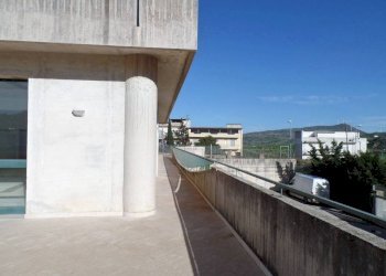 Terrazzo - Negozio via Per Pietralonga, 1, Alcamo - foto 8