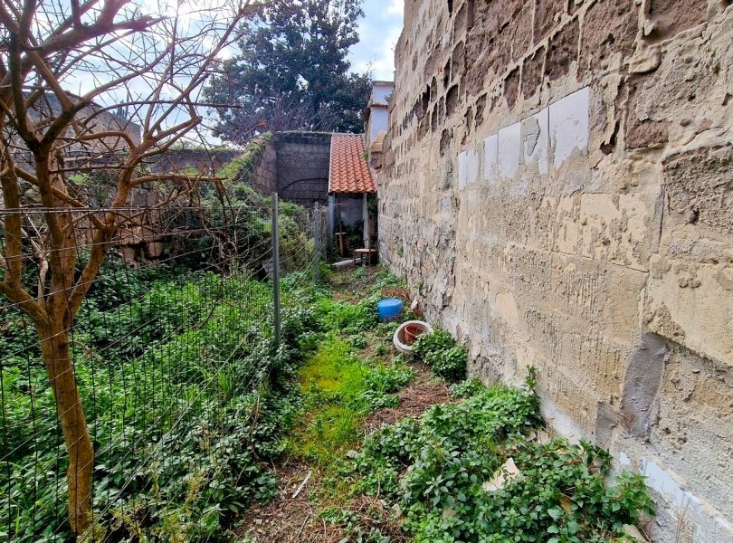 Independent house Mondragone - photo 2