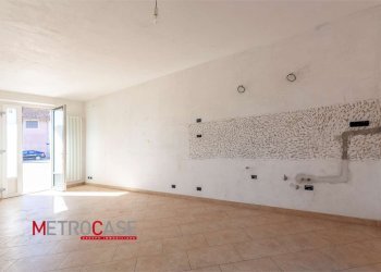 Portion of a house Via Poirino, Isolabella - photo 9