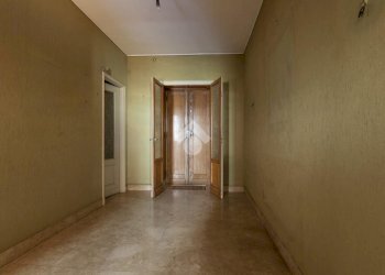 Apartment Piazza facta, Pinerolo - photo 2