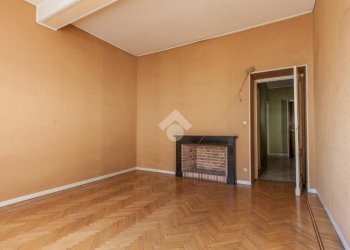 Apartment Piazza facta, Pinerolo - photo 5