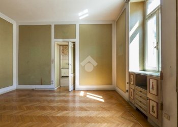 Apartment Piazza facta, Pinerolo - photo 10