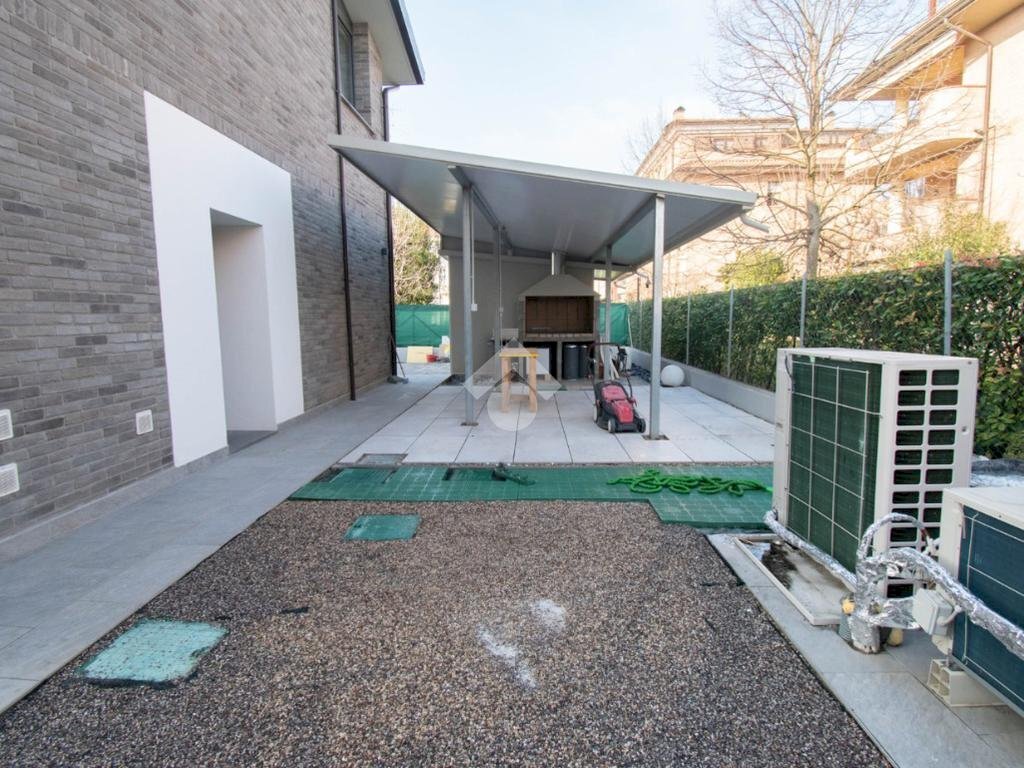 Villa Via Martiri di Fossoli, Carpi - foto 3