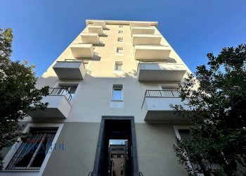 Bilocale Via Andrea Maffei, Milano - foto 1