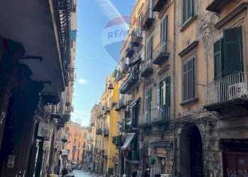 Negozio Napoli (zona Montecalvario) - foto 4
