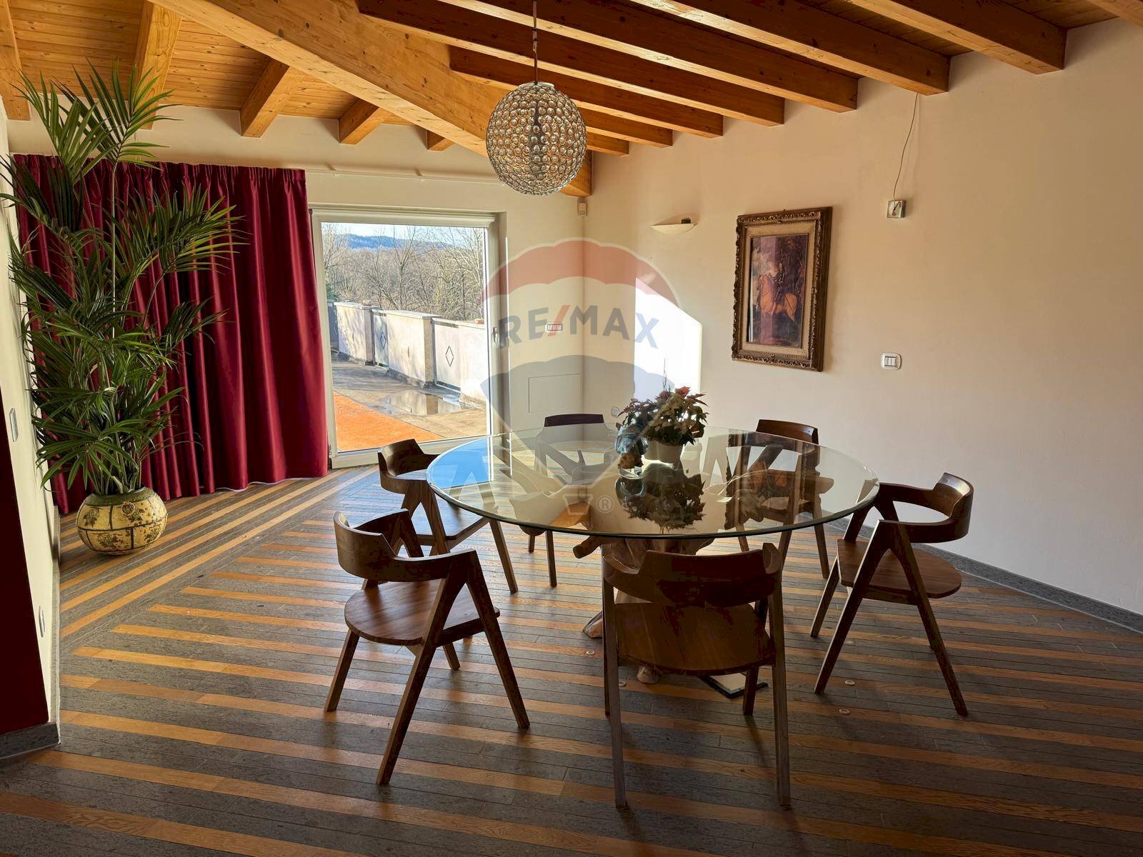 Loft Lungolago di Calcinate, Varese (zona Calcinate del Pesce) - foto 1