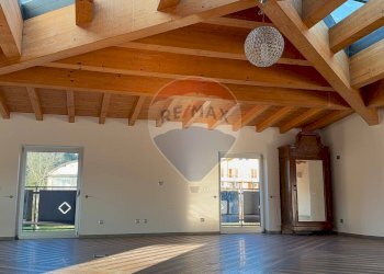 Loft Lungolago di Calcinate, Varese (zona Calcinate del Pesce) - foto 10