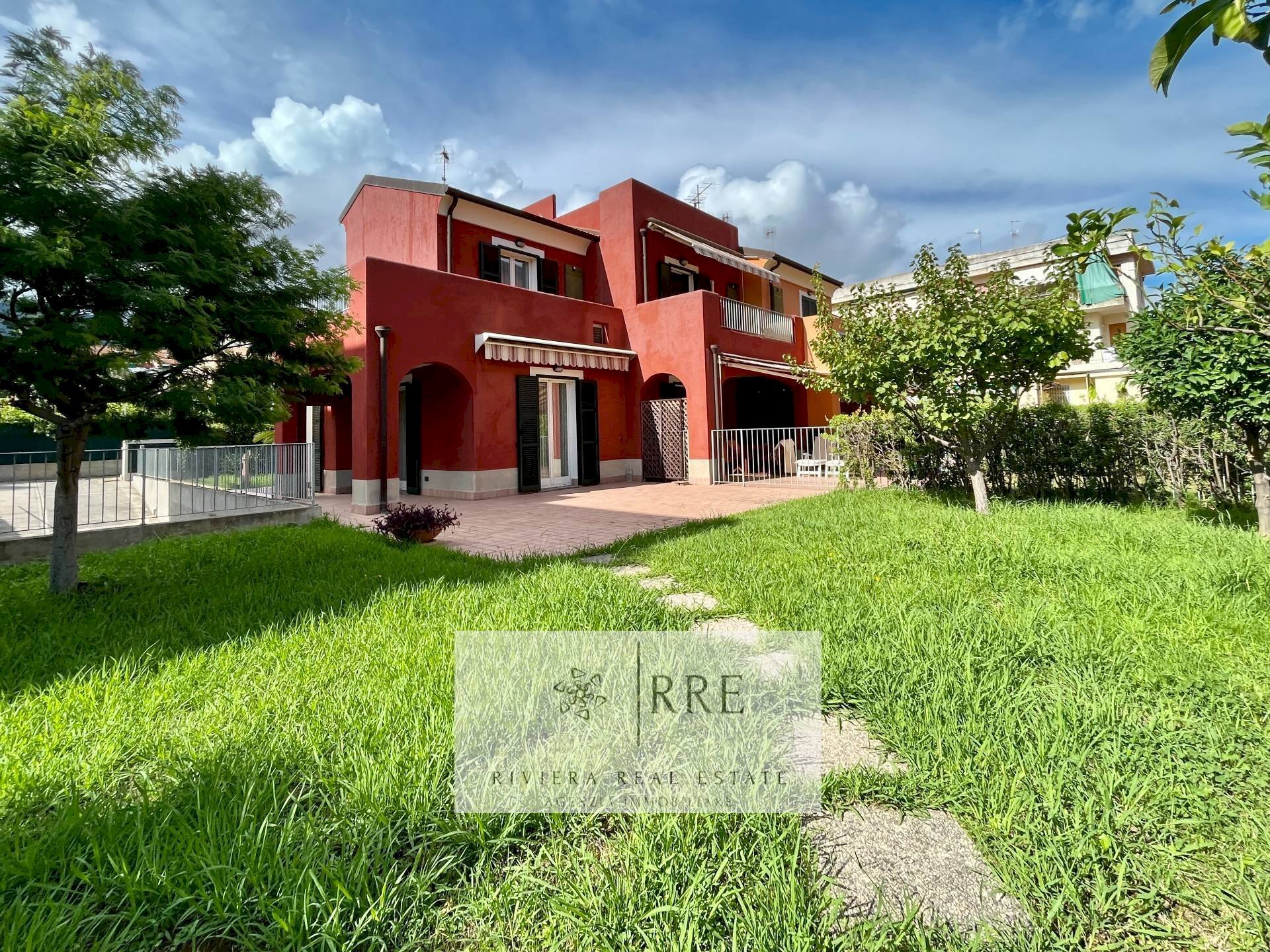 Villa a Schiera Gabriele D'Annunzio, Loano - foto 2