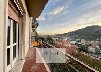 Quadrilocale Via Battisti, Imperia - foto 4