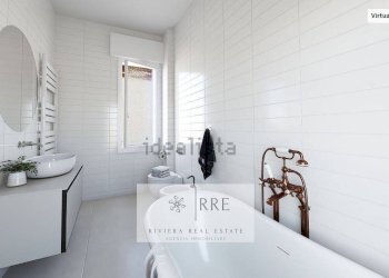 Quadrilocale Via Battisti, Imperia - foto 9