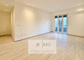 Trilocale via Aurelia, Loano - foto 2