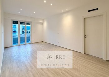 Trilocale via Aurelia, Loano - foto 3