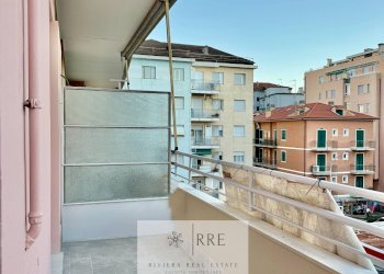 Trilocale via Aurelia, Loano - foto 7