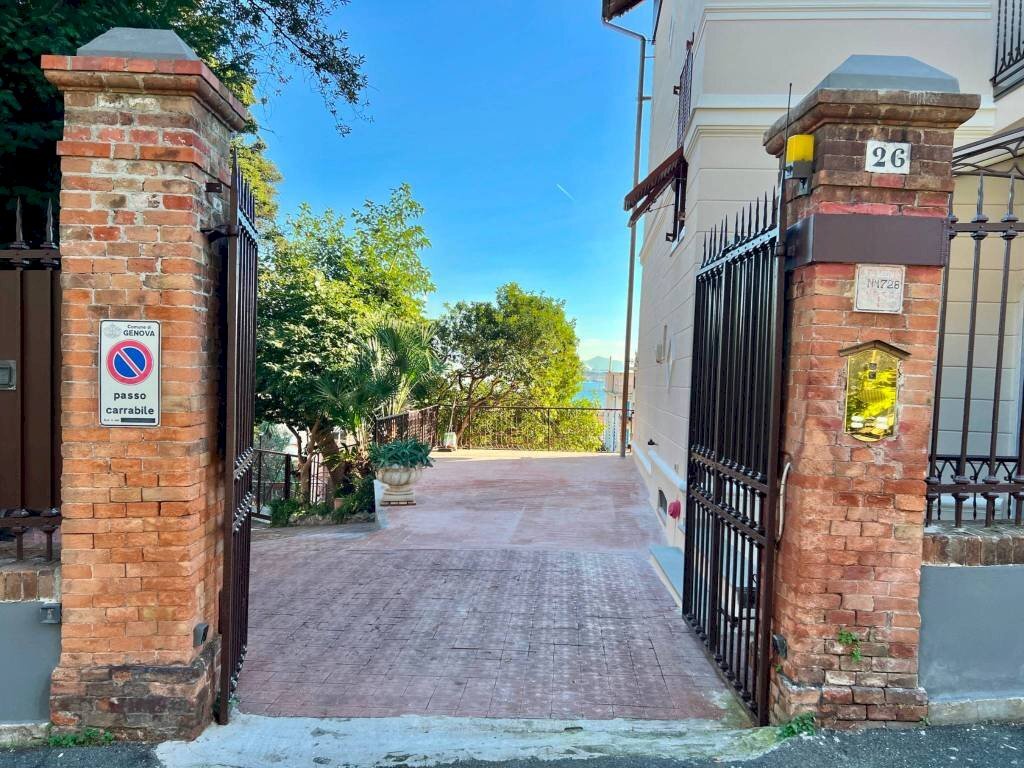 Zona - Trilocale viale Giorgio Modugno, 26, Genova (zona Pegli) - foto 2