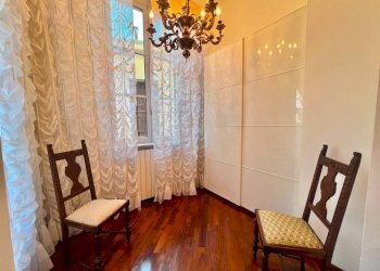 Stanza arredata - Trilocale viale Giorgio Modugno, 26, Genova (zona Pegli) - foto 23