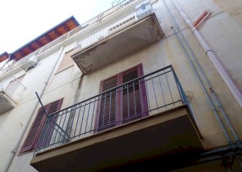 Facciata - Casa indipendente via Rimi, 19, Alcamo - foto 21