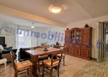 Salone - Quadrilocale viale di Calatubo, 111, Alcamo - foto 3