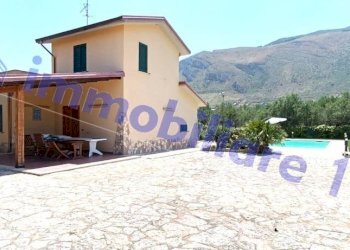 Facciata - Villa contrada Fraginesi, Castellammare del Golfo - foto 19