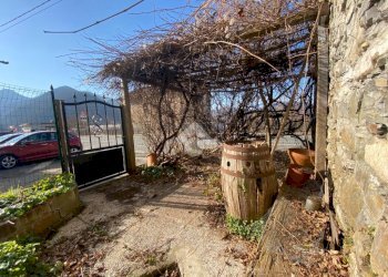 Rustic Via Avosso, Casella - photo 9