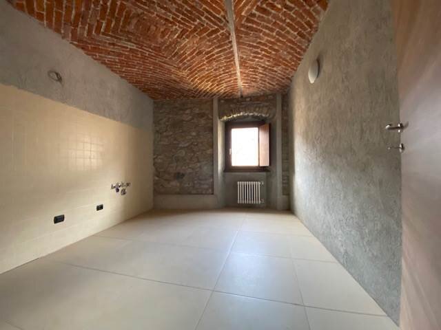 Three-room apartment Via Caduti della Libertà 1, Verrès - photo 3