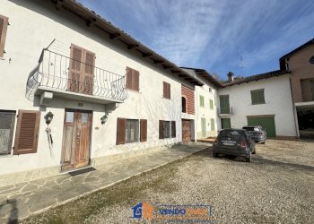 Casa indipendente Castelnuovo Calcea - foto 2