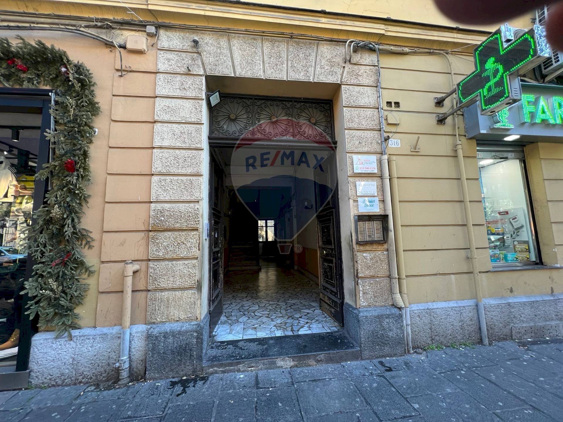 Attico Corso Garibaldi, Napoli - foto 2