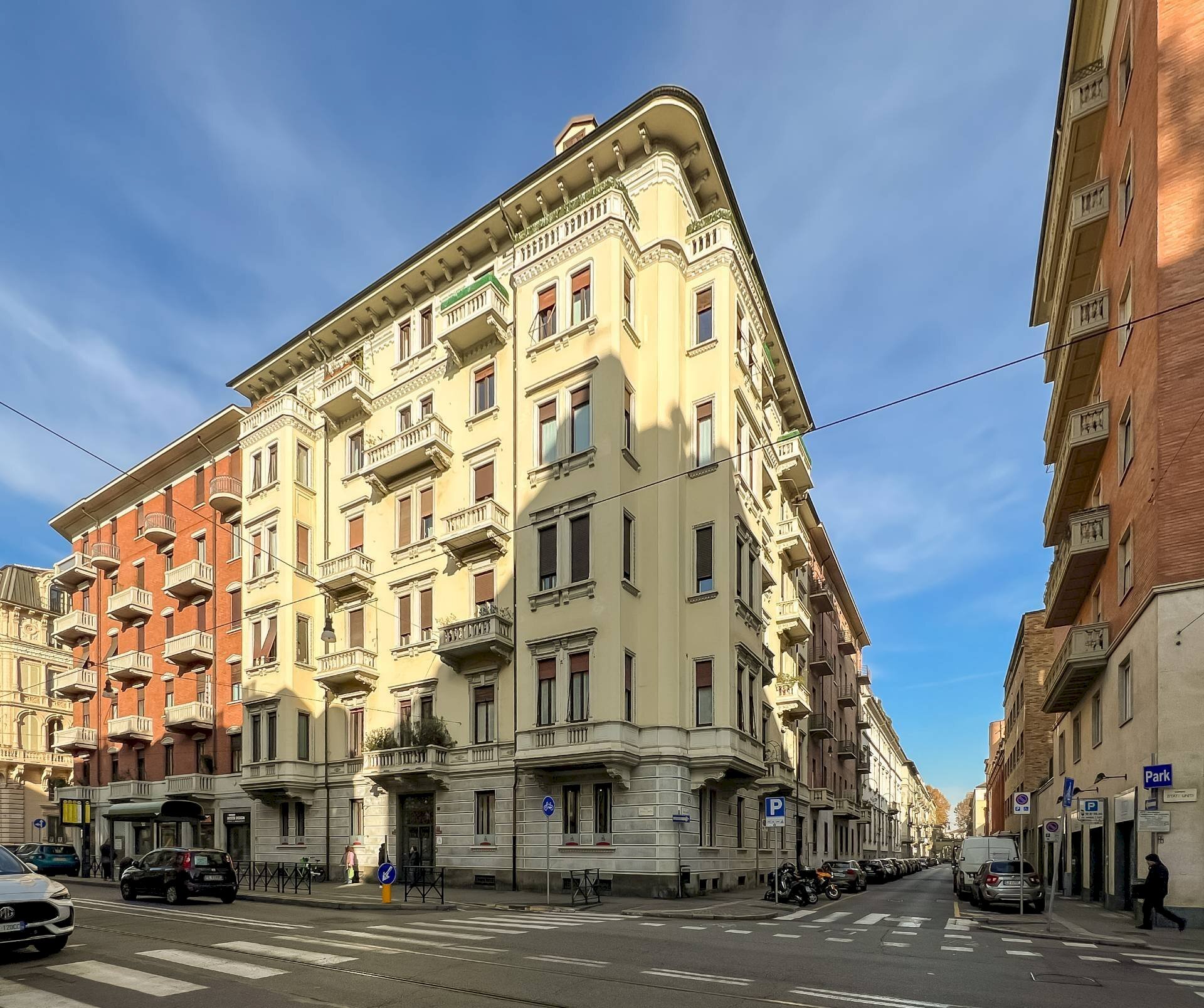 Four-room apartment Via Vincenzo Gioberti, Torino - photo 1