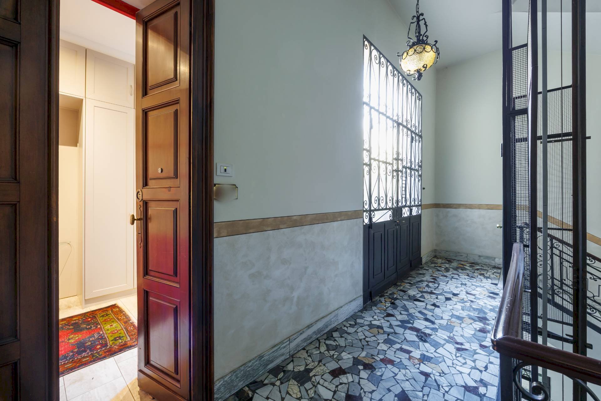 Four-room apartment Via Vincenzo Gioberti, Torino - photo 2