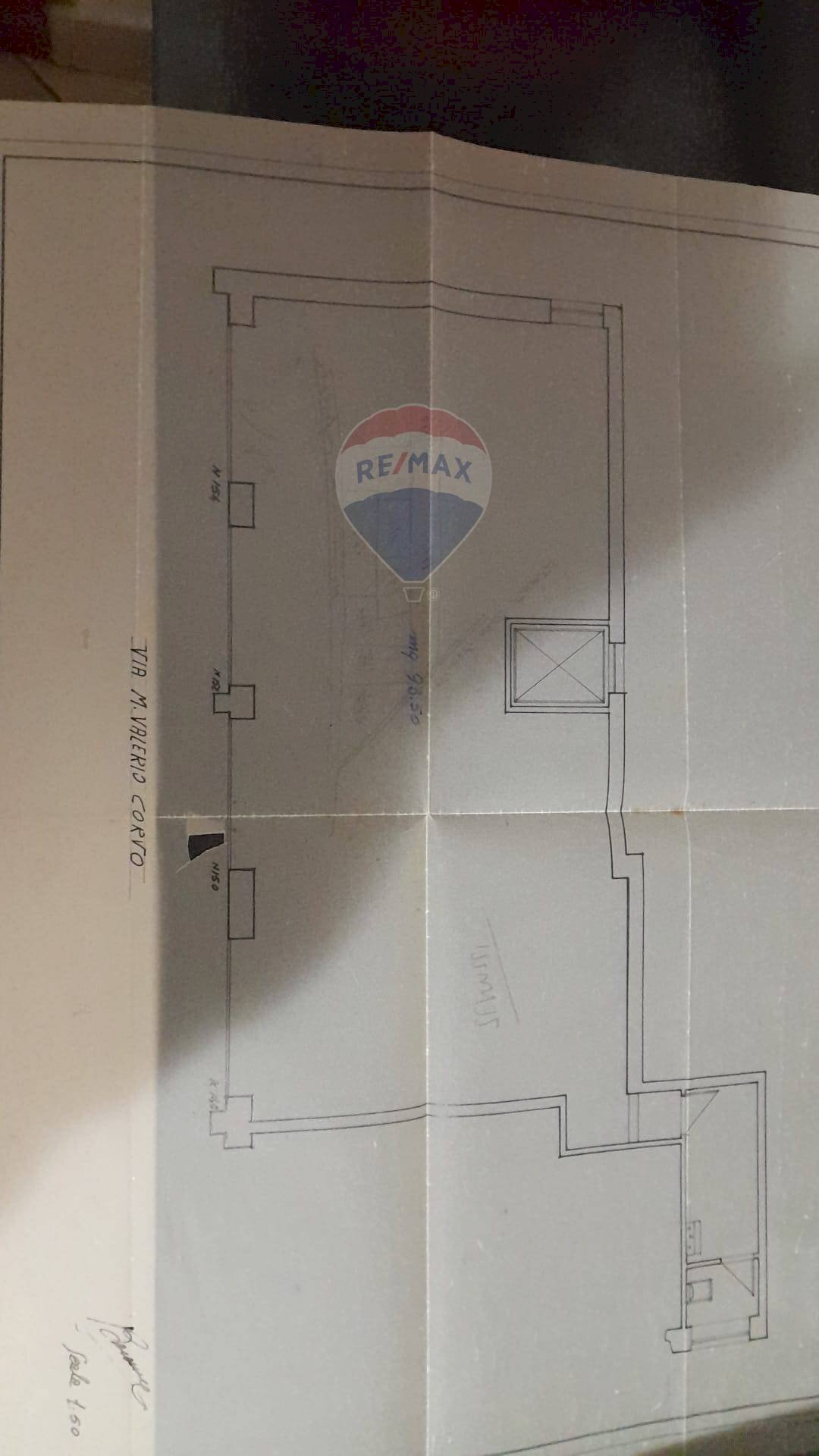 Shop Roma (neighborhood Tuscolano) - photo 2