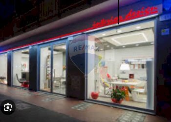 Shop Roma (neighborhood Tuscolano) - photo 6