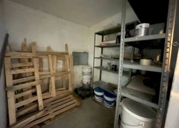 Cantina - Warehouse via Aurelio Robino, 309, Genova (neighborhood Marassi) - photo 7