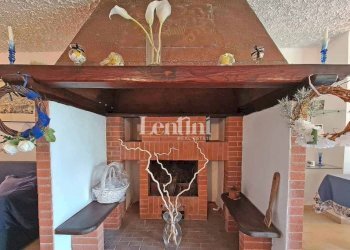 Salone - Villa via Fratelli Sosso, 82, Casale Monferrato - foto 16