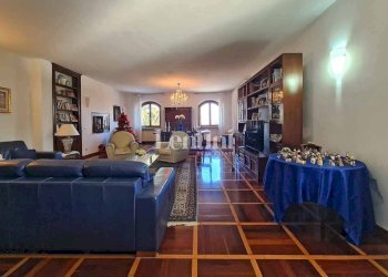 Salone - Villa via Fratelli Sosso, 82, Casale Monferrato - foto 38