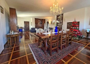 Salone - Villa via Fratelli Sosso, 82, Casale Monferrato - foto 40